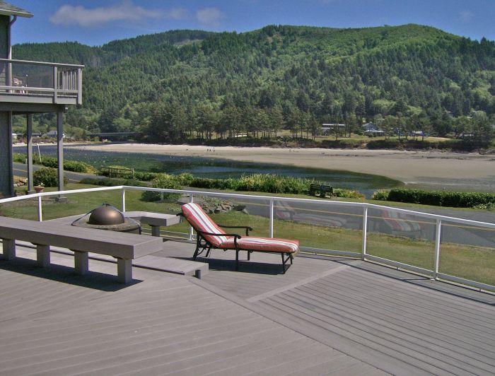 Yachats Rental Carousel at Yachats Village Rentals